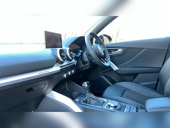 Used Audi Q2 2024 for sale - 76780254: Photo