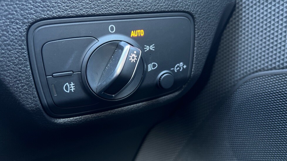 Used Audi Q2 2024 for sale - 76780254: Photo 35