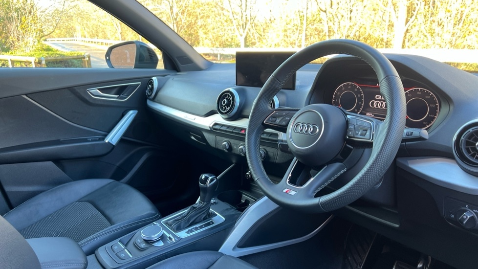 Used Audi Q2 2024 for sale - 76780254: Photo 6