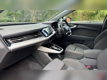 Used Audi Q4 e-tron 2021 for sale - 75652852: Photo