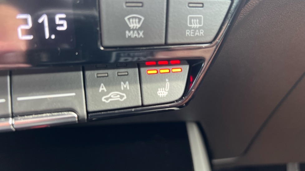 Used Audi Q4 e-tron 2023 for sale - 76154895: Photo 38