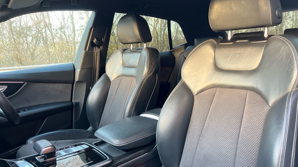 Used Audi Q8 2019 for sale - 76501408: Photo 17