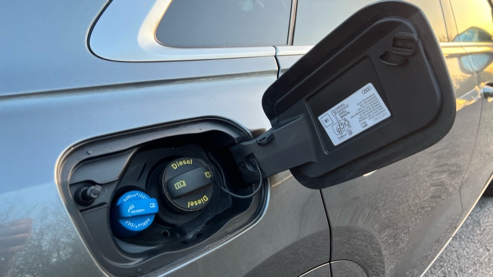 Used Audi Q8 2019 for sale - 76501408: Photo 22