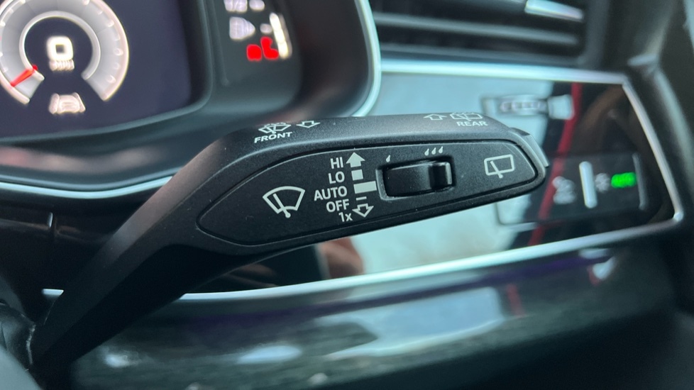 Used Audi Q8 2019 for sale - 76501408: Photo 30