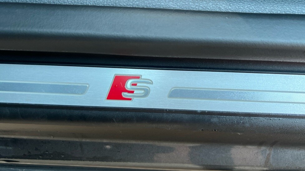 Used Audi Q8 2019 for sale - 76501408: Photo 41