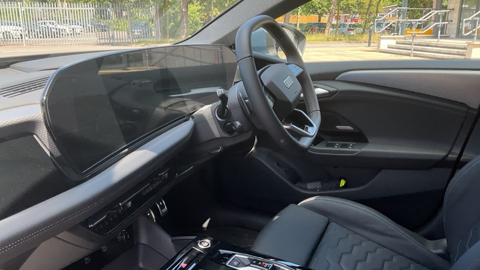 Used Audi A6 2025 for sale - 75602840: Photo 2