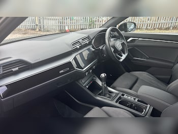 Used Audi Q3 2023 for sale - 75776167: Photo