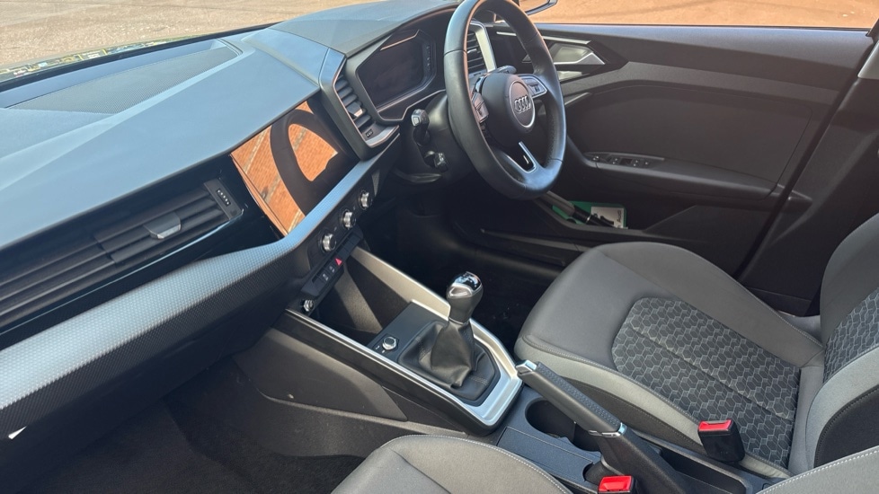 Used Audi A1 2023 for sale - 77067920: Photo 2