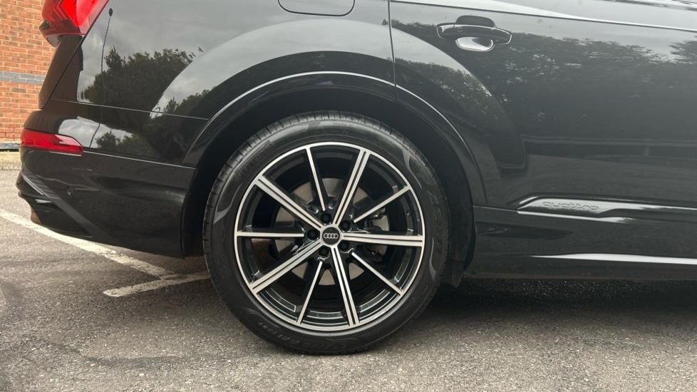 Used Audi Q7 2023 for sale - 76501259: Photo 21