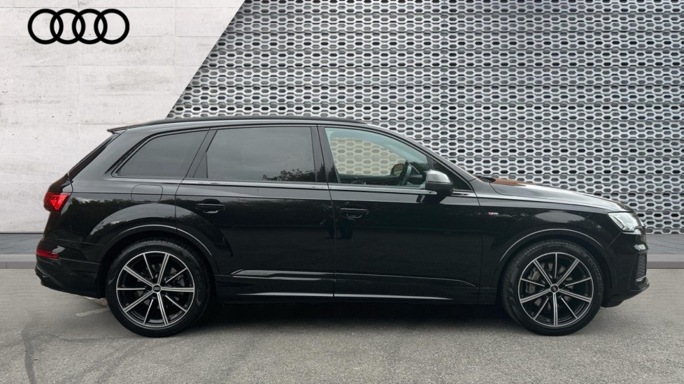 Used Audi Q7 2023 for sale - 76501259: Photo 4