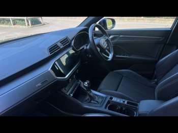 Used Audi Q3 2022 for sale - 74220924: Photo