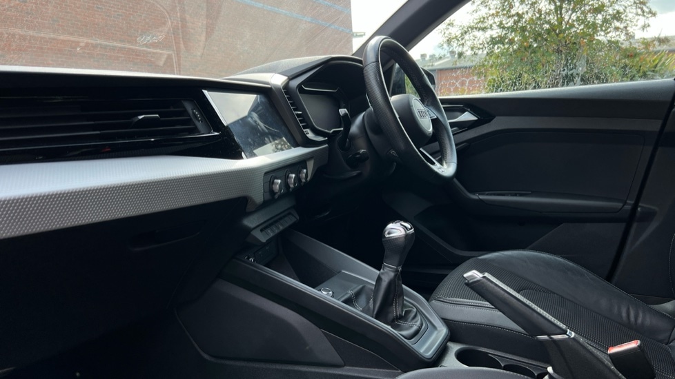 Used Audi A1 2022 for sale - 76067148: Photo 2