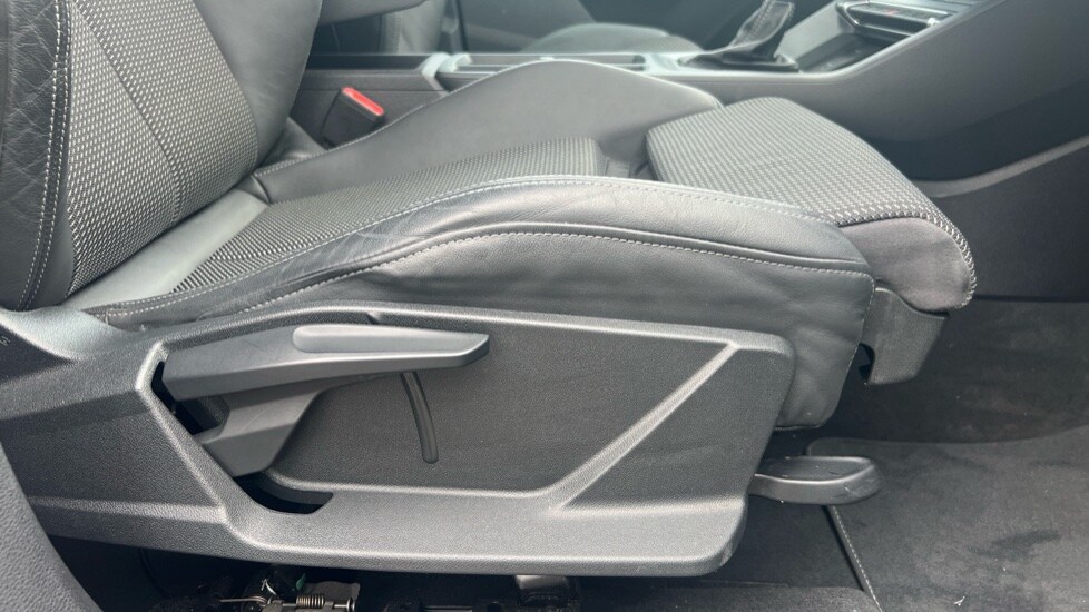 Used Audi Q3 2023 for sale - 76176319: Photo 29