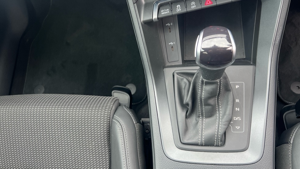 Used Audi Q3 2023 for sale - 76176319: Photo 32