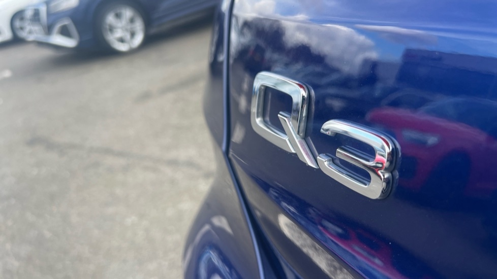 Used Audi Q3 2023 for sale - 76176319: Photo 40