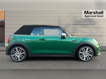 Used MINI Convertible 2023 for sale - 76960090: Photo