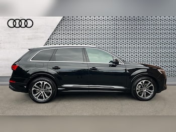 Used Audi Q7 2025 for sale - 74648118: Photo