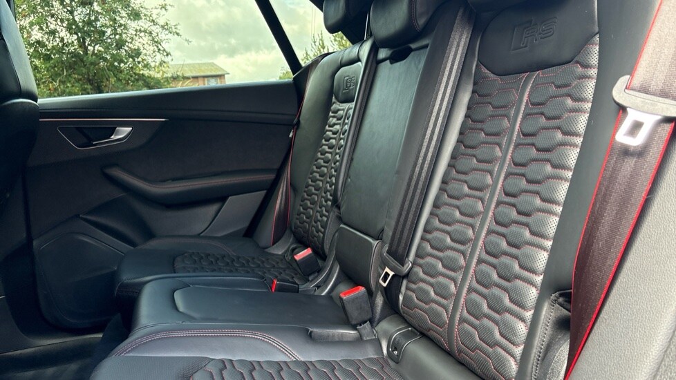 Used Audi RS Q8 2023 for sale - 76168828: Photo 15