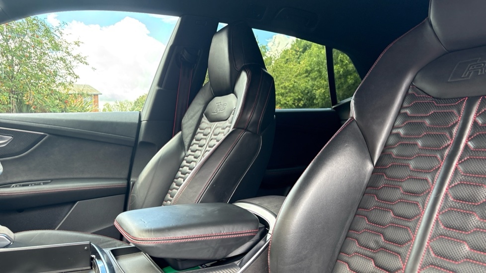 Used Audi RS Q8 2023 for sale - 76168828: Photo 17