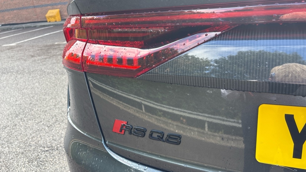 Used Audi RS Q8 2023 for sale - 76168828: Photo 33