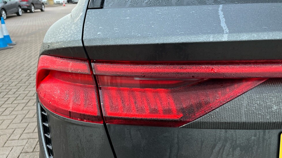 Used Audi RS Q8 2023 for sale - 76168828: Photo 38