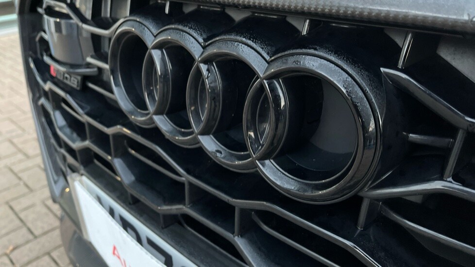 Used Audi RS Q8 2023 for sale - 76168828: Photo 42