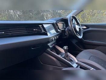 Used Audi A1 2019 for sale - 76595316: Photo