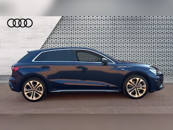 Used Audi A3 2025 for sale - 76984007: Photo