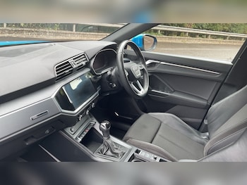 Used Audi Q3 2021 for sale - 75333503: Photo