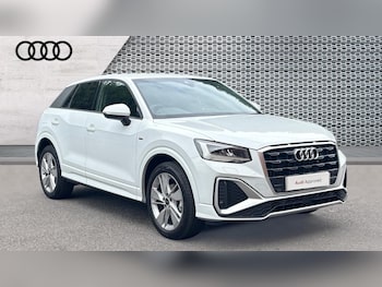 Audi - Q2