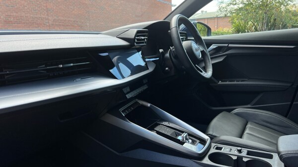 Used Audi A3 2024 for sale - 76140320: Photo 2