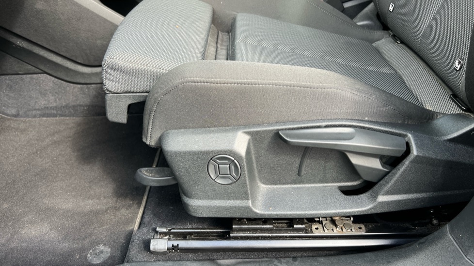 Used Audi Q4 e-tron 2021 for sale - 76191189: Photo 29