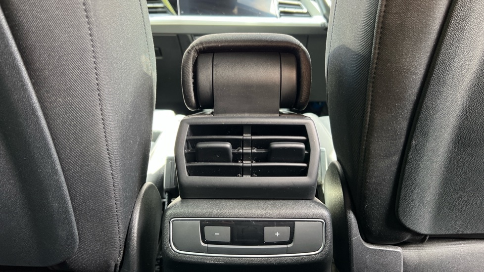 Used Audi Q4 e-tron 2021 for sale - 76191189: Photo 36