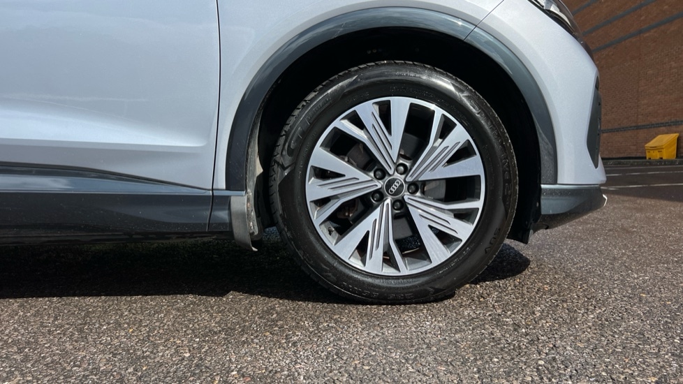 Used Audi Q4 e-tron 2021 for sale - 76191189: Photo 5