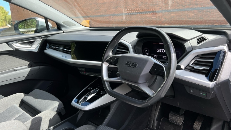 Used Audi Q4 e-tron 2021 for sale - 76191189: Photo 6