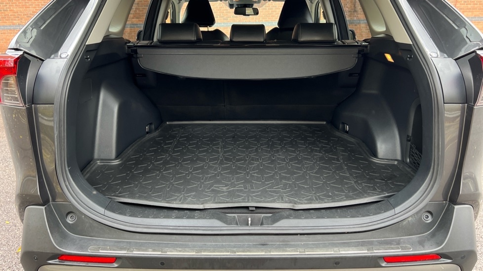 Used Toyota RAV4 2020 for sale - 76589907: Photo 15