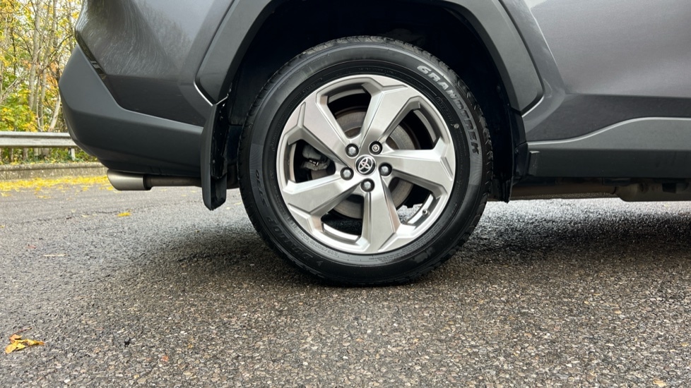 Used Toyota RAV4 2020 for sale - 76589907: Photo 19