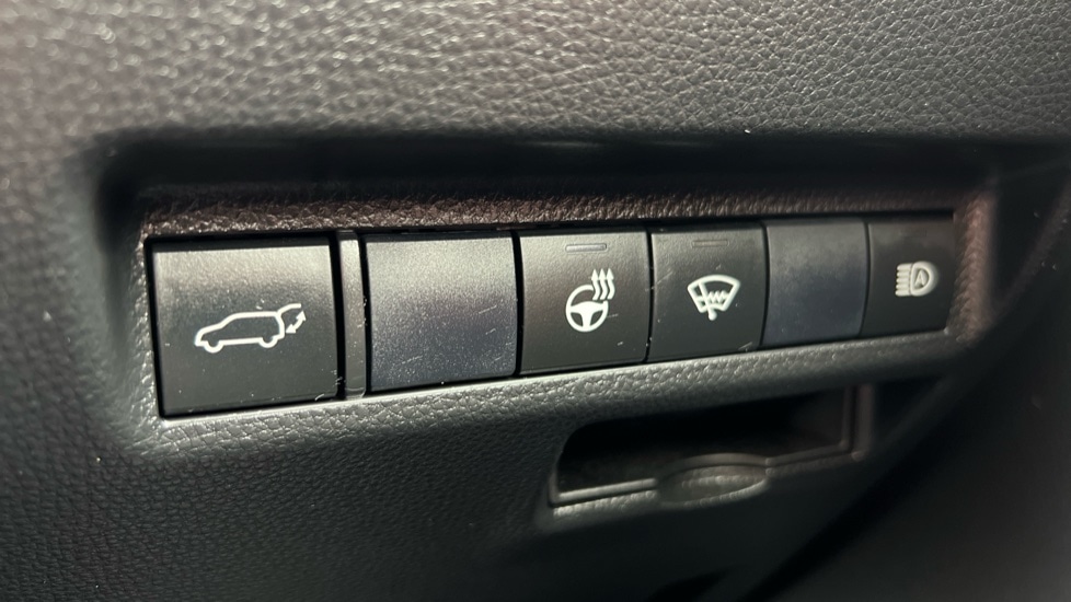 Used Toyota RAV4 2020 for sale - 76589907: Photo 38