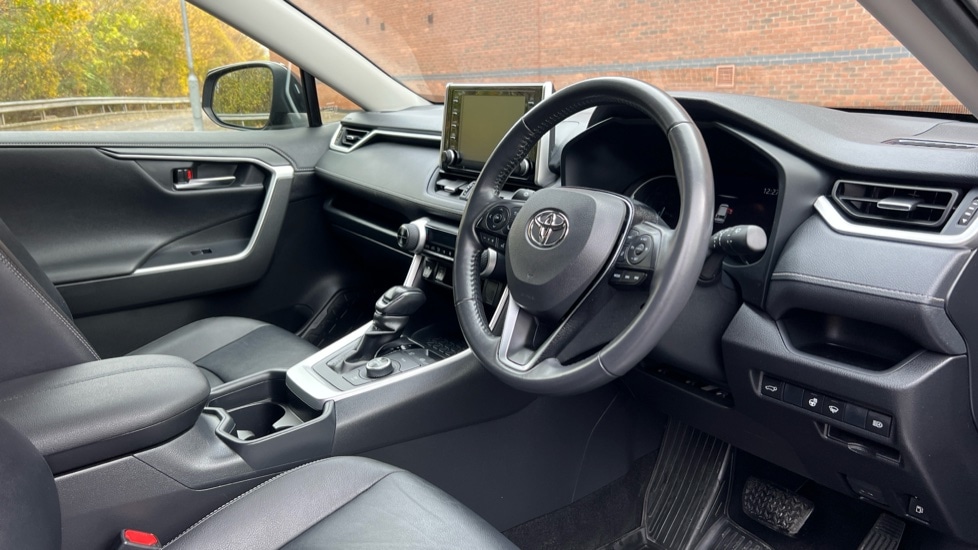 Used Toyota RAV4 2020 for sale - 76589907: Photo 9