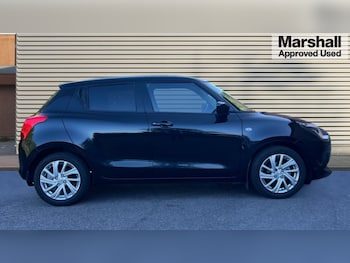 Used Suzuki Swift 2023 for sale - 76180169: Photo 2