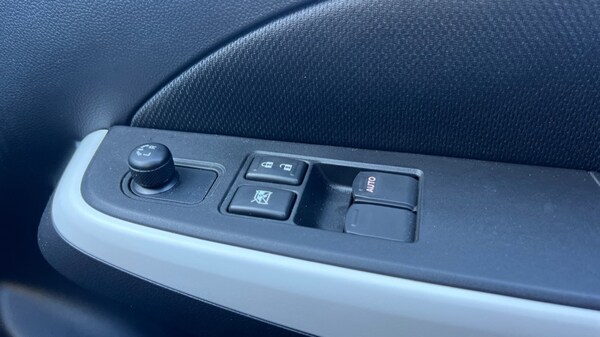 Used Suzuki Swift 2023 for sale - 76180169: Photo 30