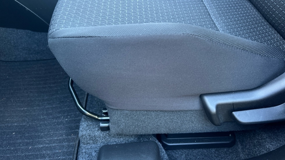 Used Suzuki Swift 2023 for sale - 76180169: Photo 31