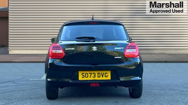 Used Suzuki Swift 2023 for sale - 76180169: Photo 4