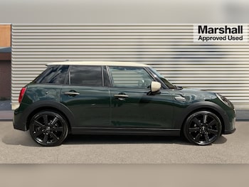 Used MINI Hatch 2023 for sale - 75424753: Photo