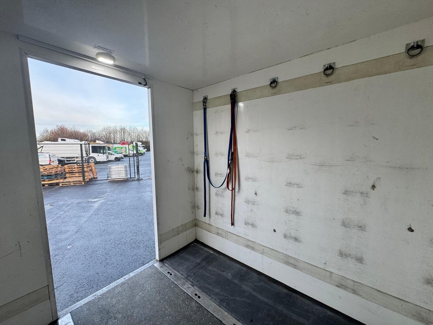 Used Mercedes-Benz Sprinter 2020 for sale - 77016872: Photo 17