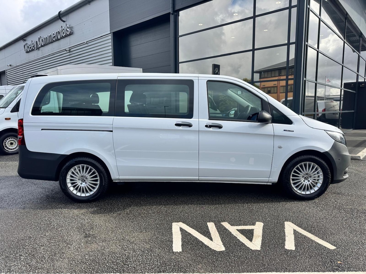 Used Mercedes-Benz Vito for sale - 77174433: Photo 6