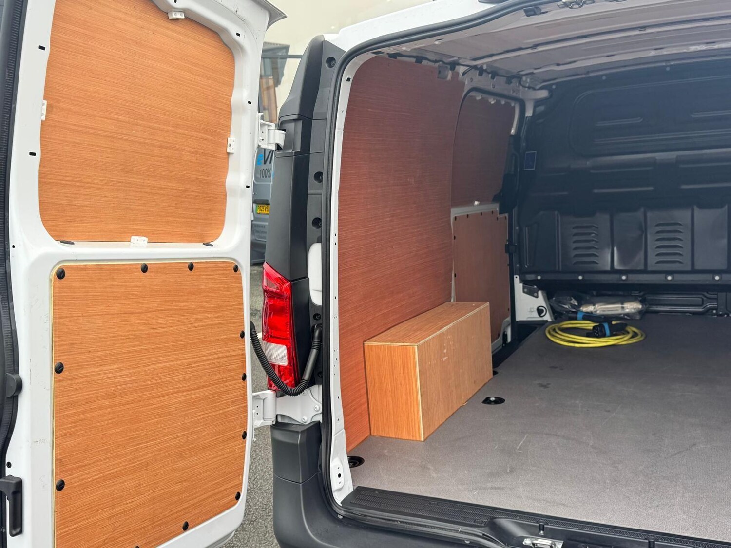 Used Mercedes-Benz Vito 2023 for sale - 77387062: Photo 40