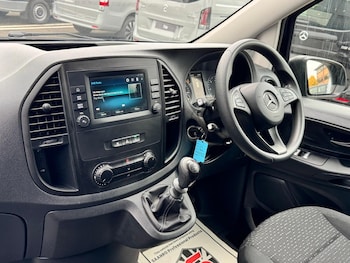 Used Mercedes-Benz Vito 2022 for sale - 76295663: Photo