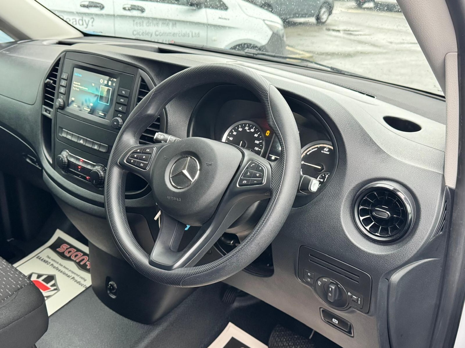 Used Mercedes-Benz Vito 2023 for sale - 77174432: Photo 2