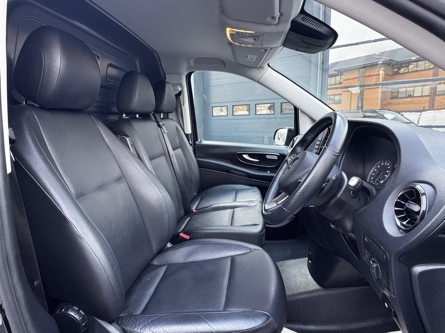 Used Mercedes-Benz Vito 2022 for sale - 77387075: Photo 23